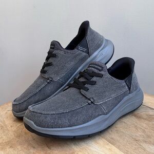 Skechers Men's Hands Free Swift Fit Moc Toe Canvas Sneaker Size 12 Black Gray